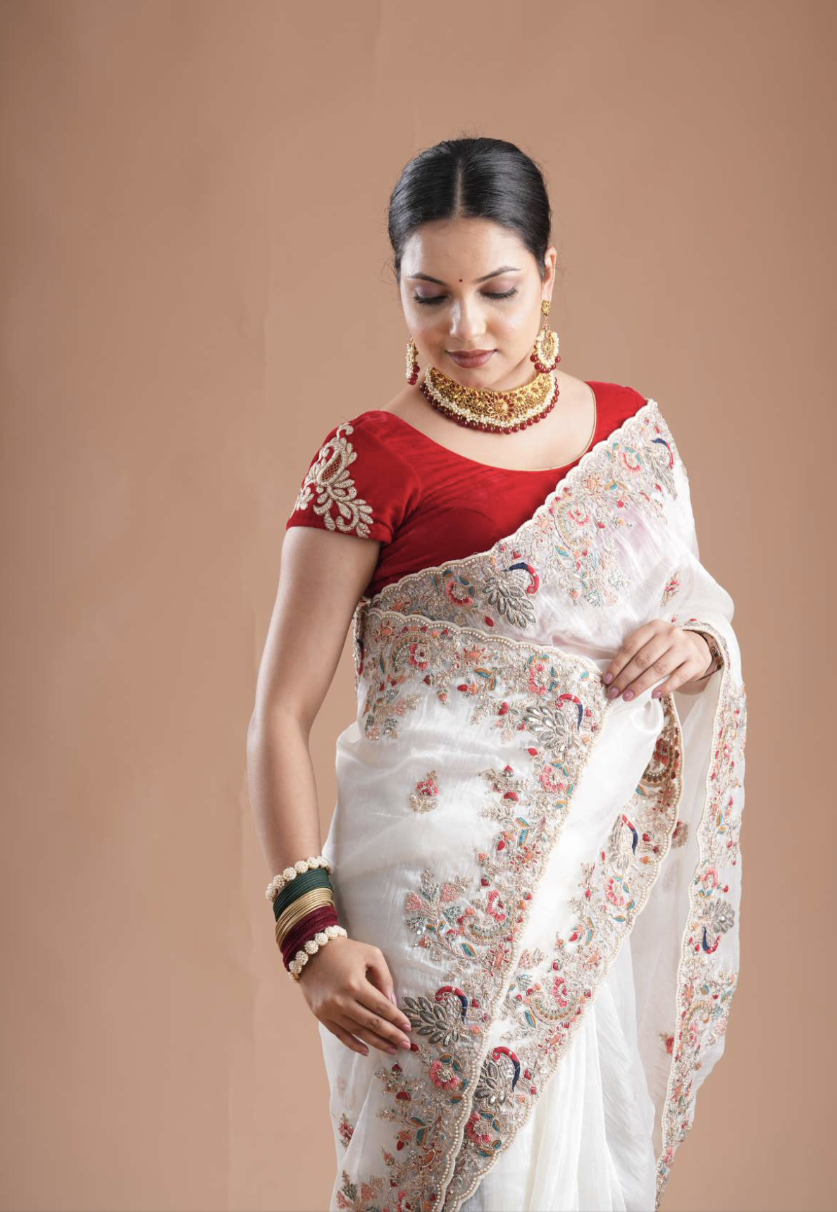 Cotton saree category icon showing lightweight cotton fabric